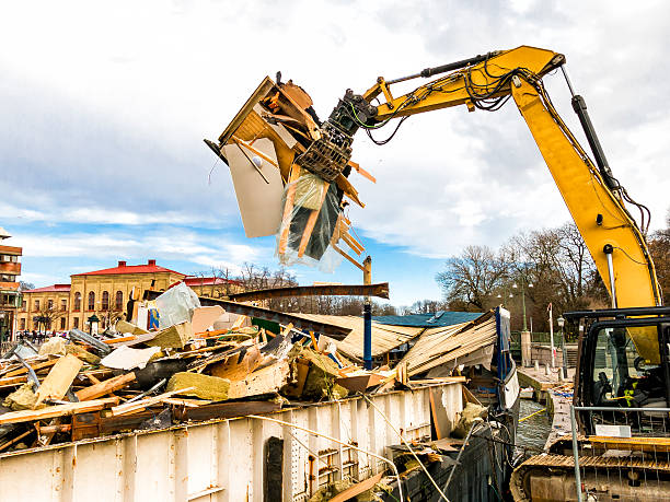 Best Junk Hauling Services  in Dequincy, LA